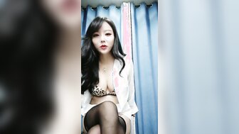 black stockings and secy high heels sexy girl cum inside her mouth