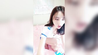 Hard fuck the girl with racing queen