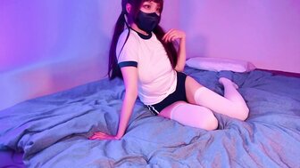 Photographer fucks teen girl with school sport wear