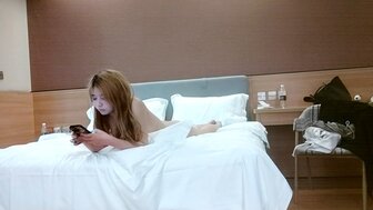 Hookup a blonde-hair girl and cum one more shot