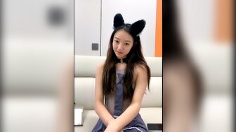 Pretty streamer in sexy cat costume having sex with boyfriend on live