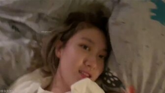 Slutty girl's moaning is so seductive to make the man cum