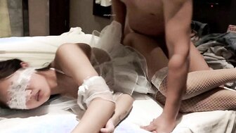 Fucking slutty girl in wedding dress, her wet pussy was flooding