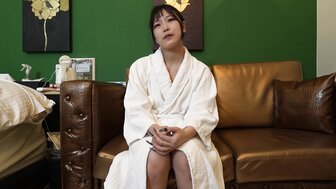 FC2PPV4522511 Dull beauty having a oil spa and turns to have sex and creampie