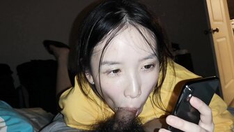 Naughty college student eats her boyfriend's cock while talking in the phone with her mother