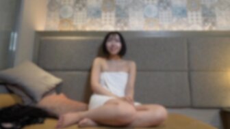 FC2PPV4585310 Slutty girl's body was so sensitive that she cant stop squirting