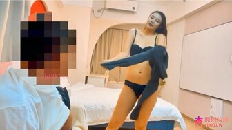 Hookup a chubby girl, she works very hard on oral sex