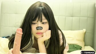 Sweet teen girl ate the fake cock and seduced her boyfriend cumshot inside her pussy