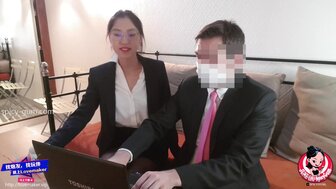 Sexy and slutty OL trained her male subordinate in the office and forced him to cum