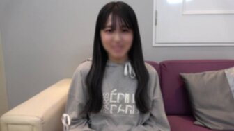 FC2PPV4692690 Sweet girl who seduces older men to lets him cum a lot of semen into her sensitive pussy[Part1]