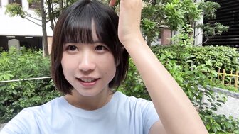 FC2PPV4730959 Famous and cute teen girl who has a tight pussy and easily to squirt[Part1]