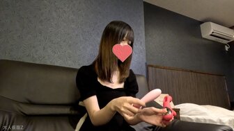 FC2PPV4744660 165 cm tall pretty girl with D-cup breasts and thin waist got orgasm while reading book