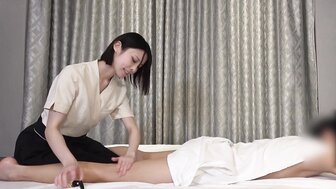 FC2PPV4767128 A slender and charming masseur keeps cumming during sex