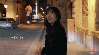 An Asian international student's unique experience taking a taxi: being brutally fucked by a black man with a huge penis until orgasm