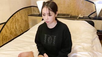 FC2PPV4822720 A Beautiful married woman is confused by the insertion of a big cock