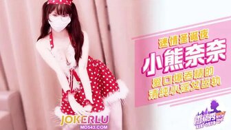 XJX578 Horny bitch like eating cock and swallowing semen