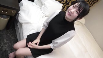 FC2PPV2873061 Pretty girl has a tight and pink pussy and got double creampie[Part1]