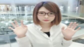 FC2PPV2903576 Gangbang with innocent girl with glasses[Part2]