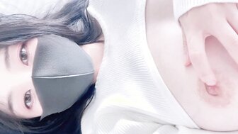 [HK hot girl] Pretty babe masturbated and showed her hairless and tight pussy