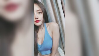 Fair skin woman riding cock and moaned horny