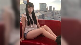 FC2PPV3111154 Cute girl gives him a blowjob on Ferris wheel