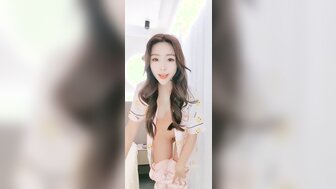 Pretty woman masturbated and got fucked hardly