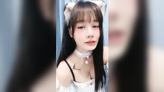 Innocent and cute girl got fucked by boyfriend