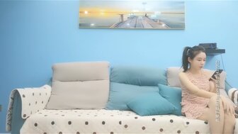 busty woman with ponytail rides on cock and makes him cum easily