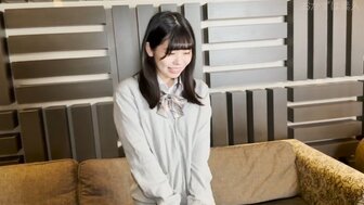 FC2PPV3187809 Cum in cute and innocent school girl's pussy who wears school uniform