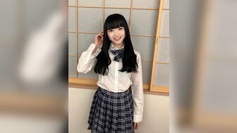 FC2PPV3094718 Pretty and innocent teen girl with school uniform loses her virginity[Part1]